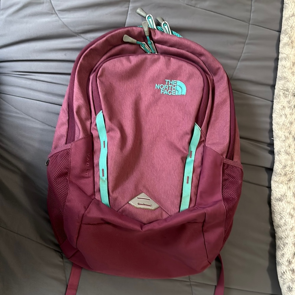 The North Face Vault purple/green